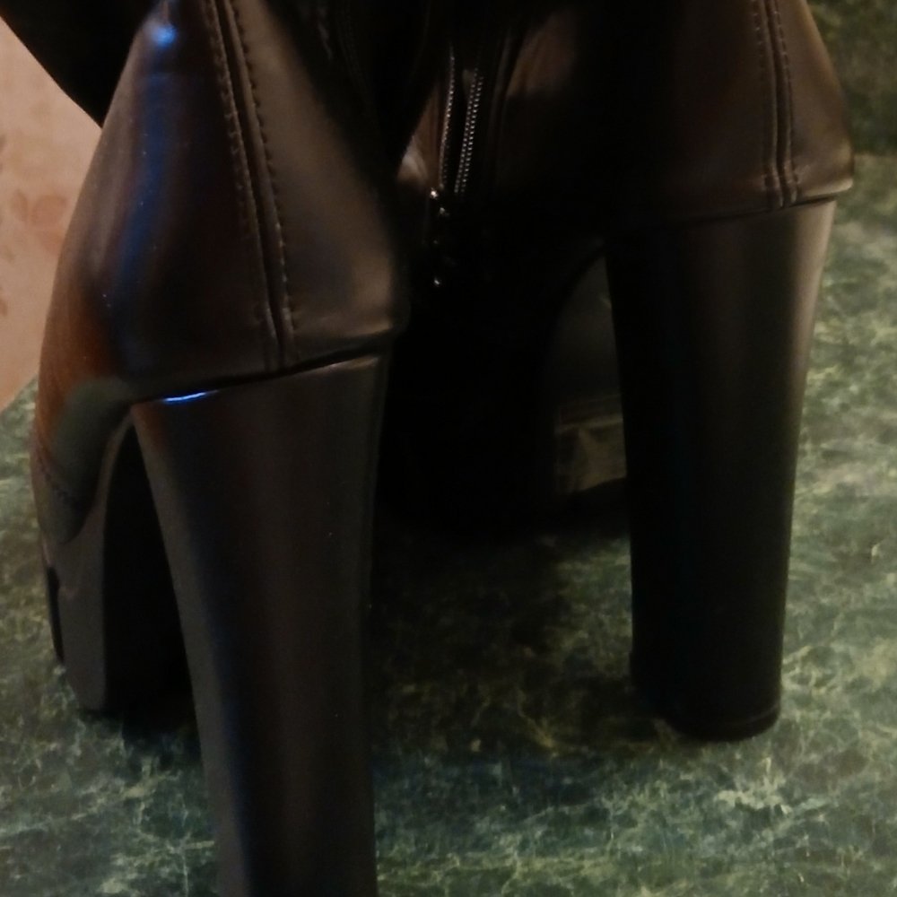 Fashion Nova Black Heeled Boots